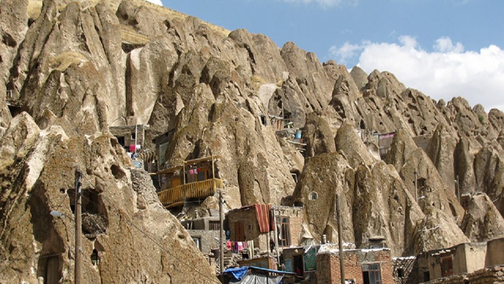 tebriz gezi rehberi kandovan köyü