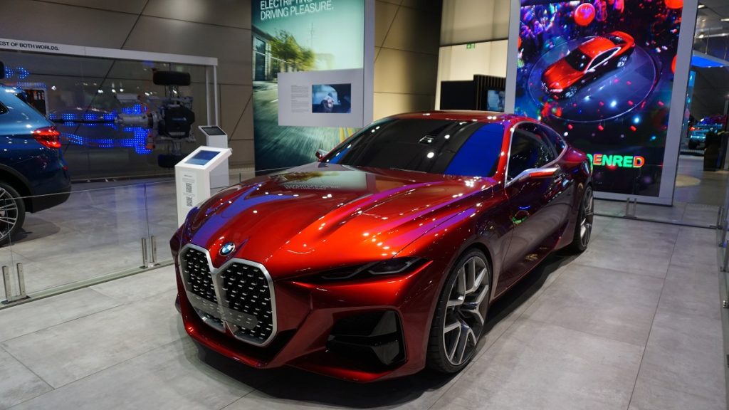 munihte gezilecek yerler bmw welt