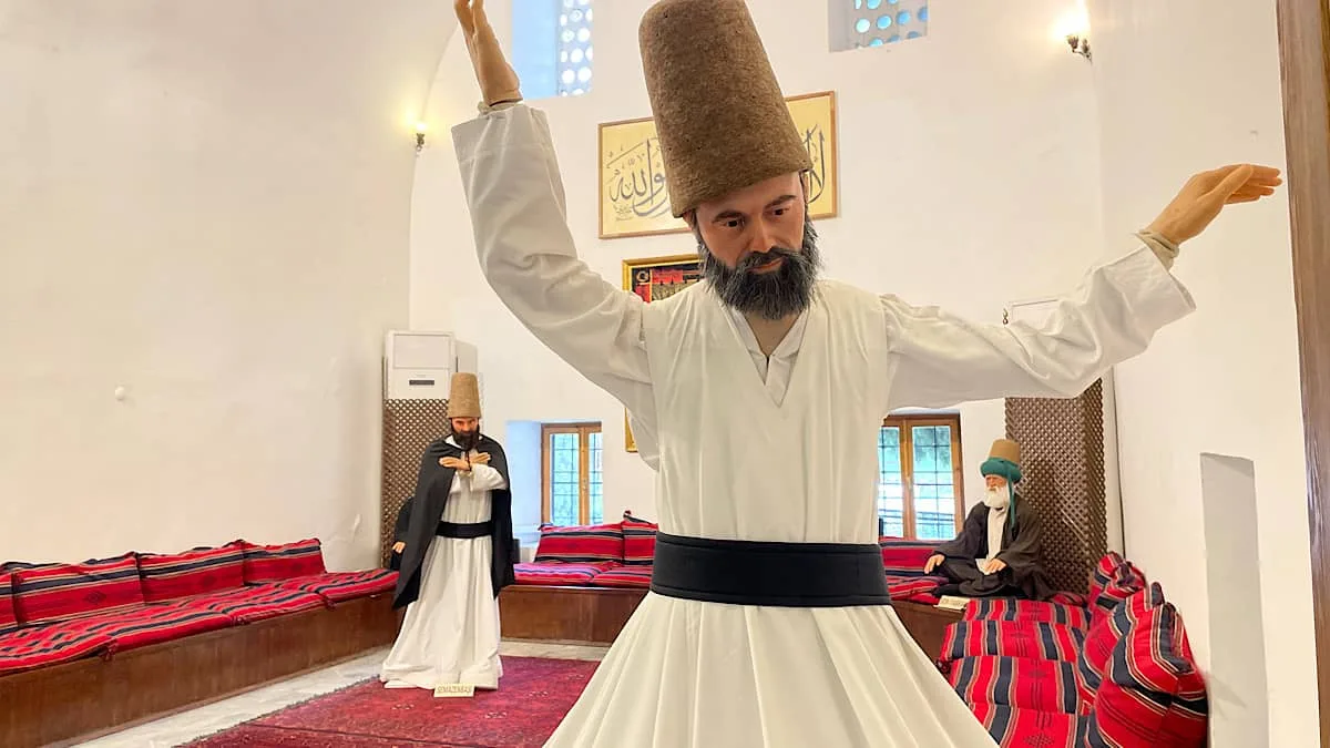 manisa gezilecek yerler mevlevihane