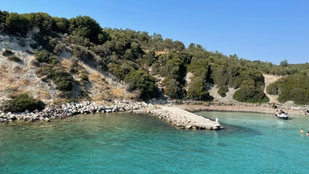 dikili plajları koyları