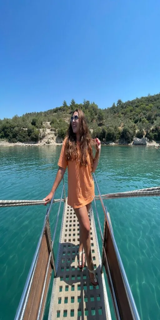 Dikili Tekne Turu Tavsiyemiz | Fiyatlar | Rotalar | 2026 garip adası
