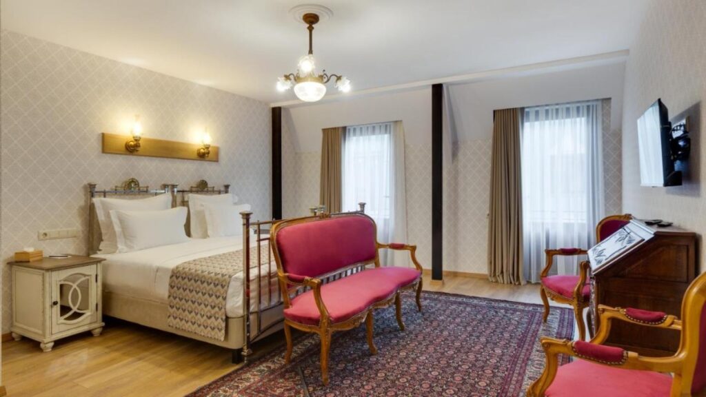 otel tiflis