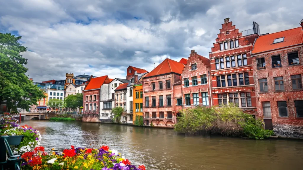 sevgililer gününde hangi ülkeye gidilir brugge