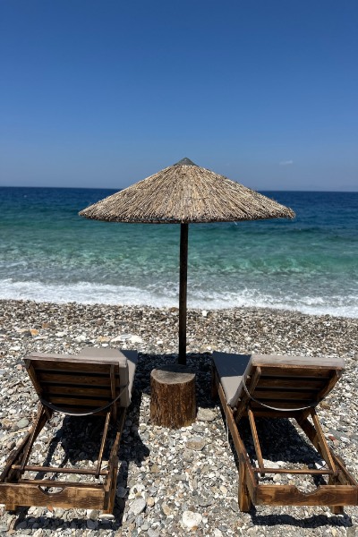 Samos’ta Ne Yenir? | Meşhur Lezzetler ve 10 Mekan Önerisi aiolos restoran