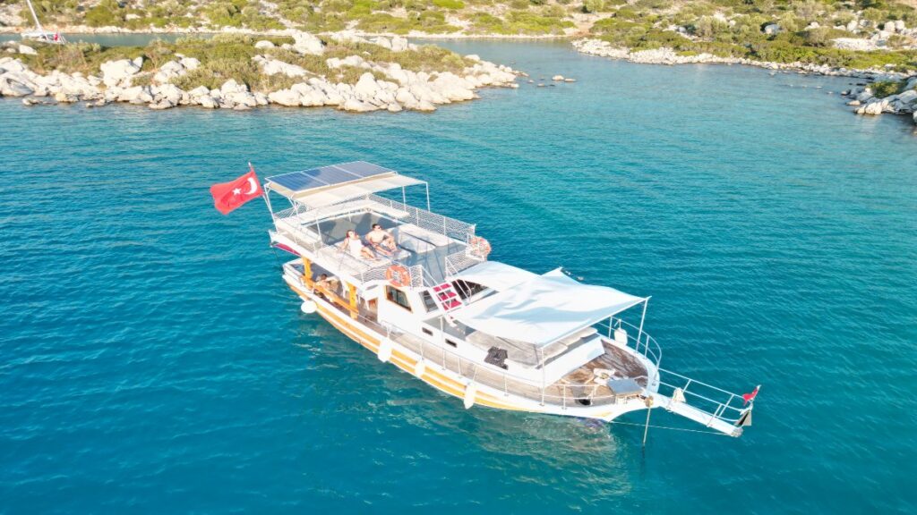 Bozburun Tekne Turu Tavsiyesi | Fiyatlar | Rotalar | 2025 Bozburun günübirlik Tekne Turu fiyatları