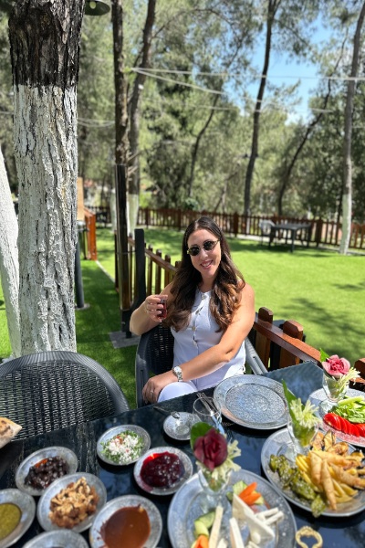 Ula'da Ne Yenir? | 6 Mekan Önerisi pine garden ula