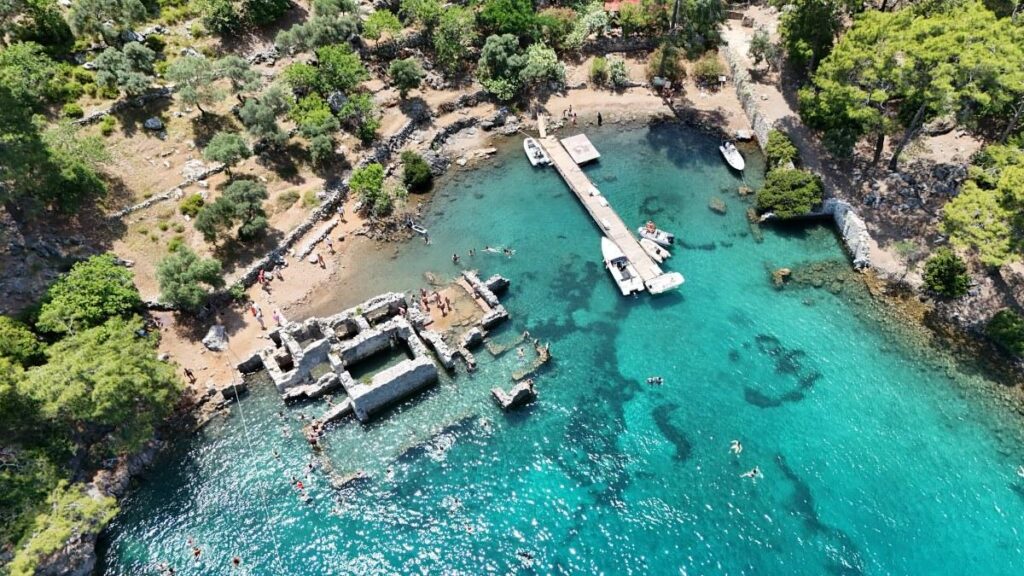 Göcek Tekne Turu 2025 | En İyi Fiyatlar, Rota ve Tavsiyeler göcek tekne turları nereye gidiyor