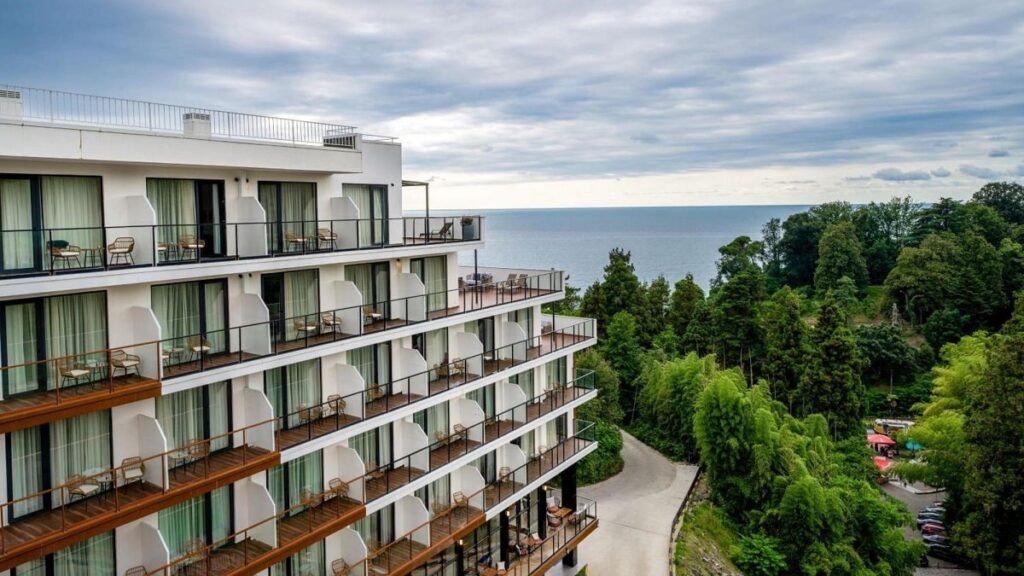 Batum’da Nerede Kalınır? | En İyi 13 Otel Önerisi Batum’da Nerede Kalınır? | Greenwood Hotel & Spa Batumi