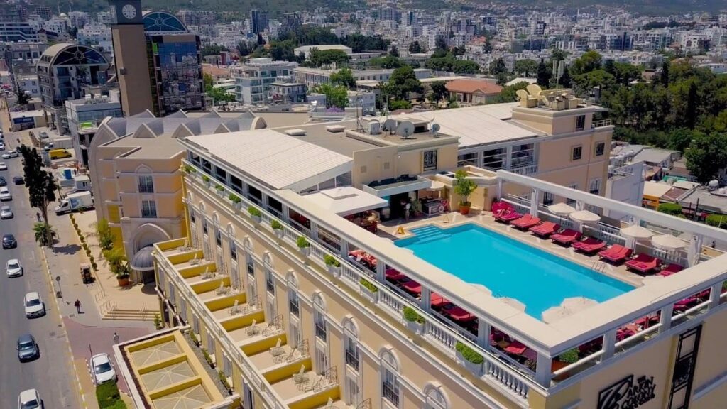 Girne'de Nerede Kalınır? En Güzel 13 Otel Önerisi The Arkin Colony Hotel | Girne merkez otelleri